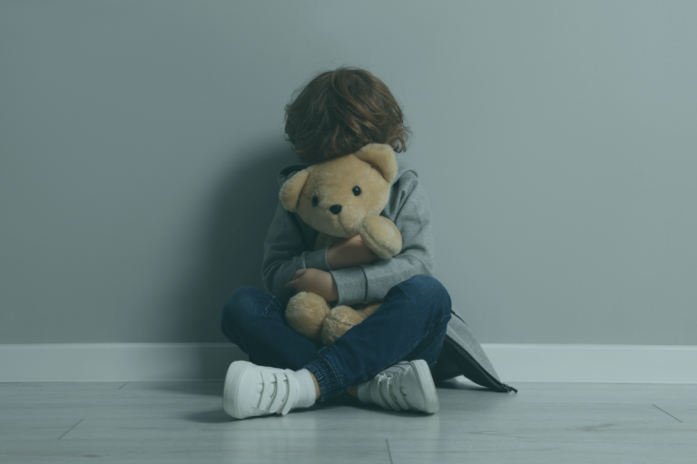 Violencia infantil: señales y formas de maltrato que suelen pasar desapercibidas